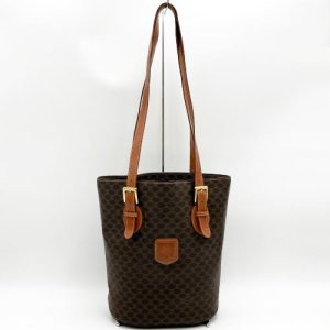 itc8thiq4uum 1 Louis Vuitton Kaisa Tote MM Damier Red