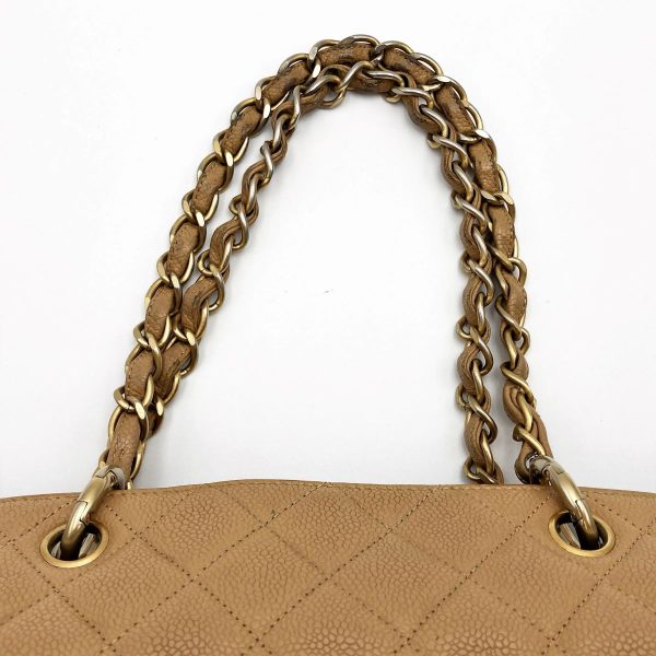 itcrpy0a06yg 8 Chanel Leather Chain Shoulder Bag Beige