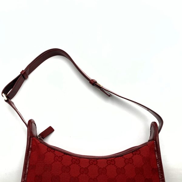 itcz5k96uimw 5 Gucci GG Canvas Shoulder Bag Red