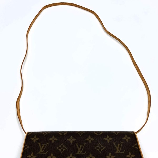 itg26tv7ou0n 6 Louis Vuitton Pochette Twin GM Shoulder Bag Clutch Bag 2way Monogram Brown