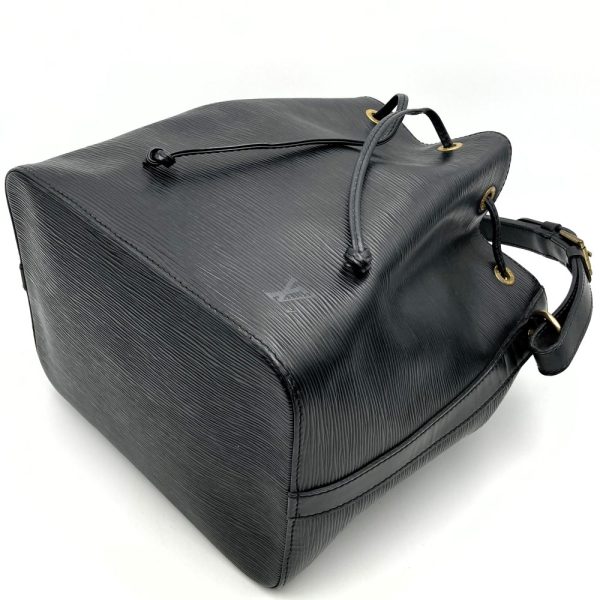 itg50oc1u1yx 4 Louis Vuitton Petit Noe Drawstring Shoulder Bag Black Epi