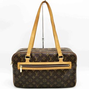 itgyr2fk69pu 1 Louis Vuitton Monogram Drouot Shoulder Bag