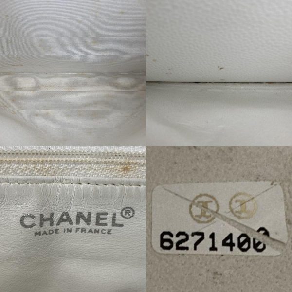 itjxy1j93d5e 12 c Chanel Chain Shoulder Bag Caviar Skin White