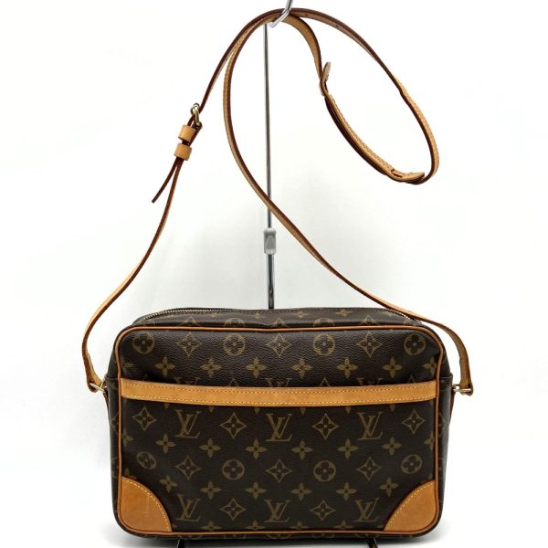 itkf45t5s2ga 1 Louis Vuitton Trocadero GM Shoulder Bag Monogram Brown