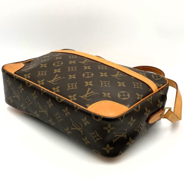 itkf45t5s2ga 4 Louis Vuitton Trocadero GM Shoulder Bag Monogram Brown