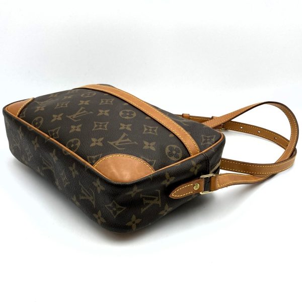 itnd0wjccxby 4 Louis Vuitton Trocadero 27 Shoulder Bag Crossbody Monogram Brown