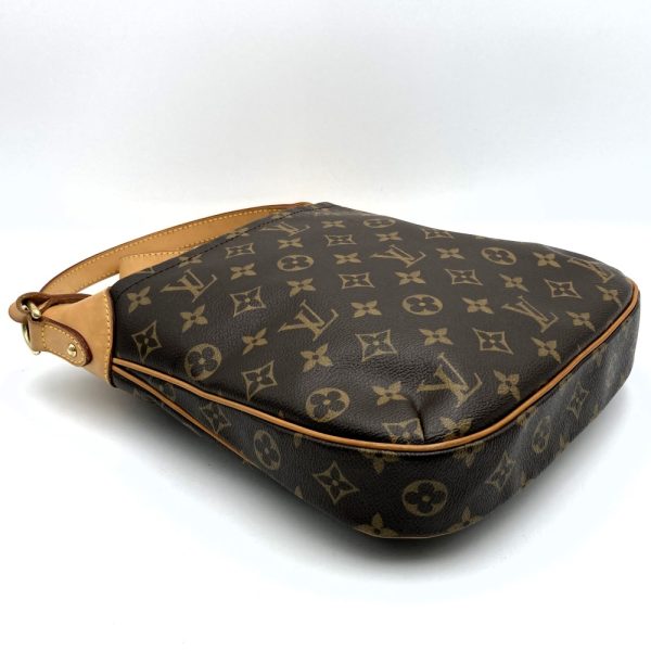 itoan6gsg31k 5 Louis Vuitton Odeon PM Shoulder Bag Brown Monogram