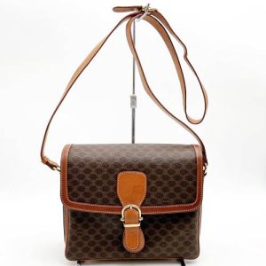 itpj926cmr4a 1 Louis Vuitton Papillon 26 Monogram Handbag