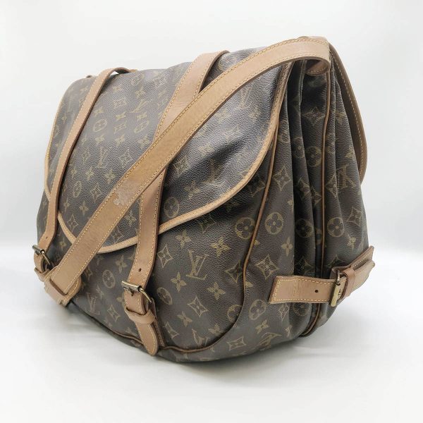 itq2pr0gao9s 3 Louis Vuitton Saumur 35 Monogram Shoulder Bag Brown