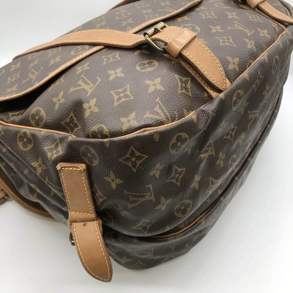 itq2pr0gao9s 6 Louis Vuitton Saumur 35 Monogram Shoulder Bag Brown