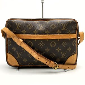 itqdgn0l3st8 3 Louis Vuitton Saumur 30 Shoulder Bag M42256 Brown