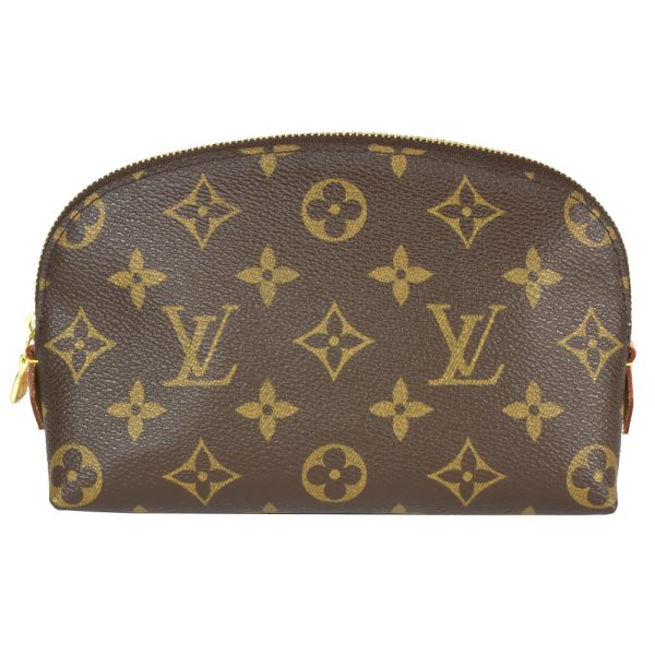 itrfzmckyib6 01 Louis Vuitton Pochette Cosmetic Monogram Canvas Gold Hardware Pouch