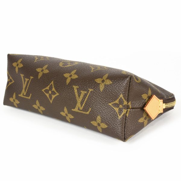 itrfzmckyib6 04 Louis Vuitton Pochette Cosmetic Monogram Canvas Gold Hardware Pouch