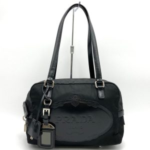 itw8qud44apg 1 Louis Vuitton Wilshire PM Vernis Rayeur Bag