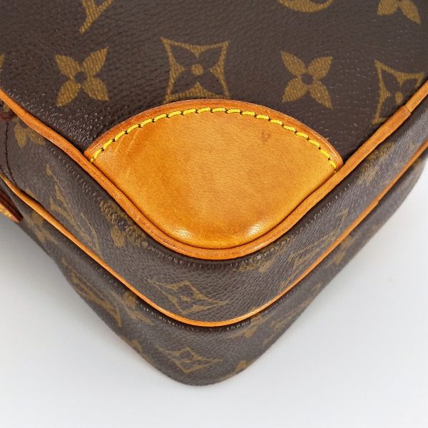 ity84evspbuw 7 Louis Vuitton Amazon Monogram Shoulder Bag Brown