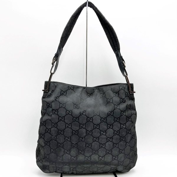 itz9ahcax4lc 2 Gucci Jumbo GG Shoulder Bag Black Nylon