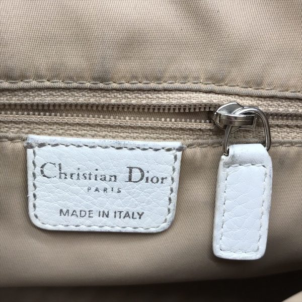 k1704 8 Christian Dior Trotter Street Chic Leather Shoulder Bag White