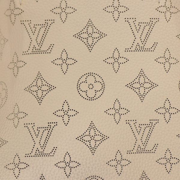 km23 0307 08 Louis Vuitton Mahina Bella Tote Bag Crème Beige