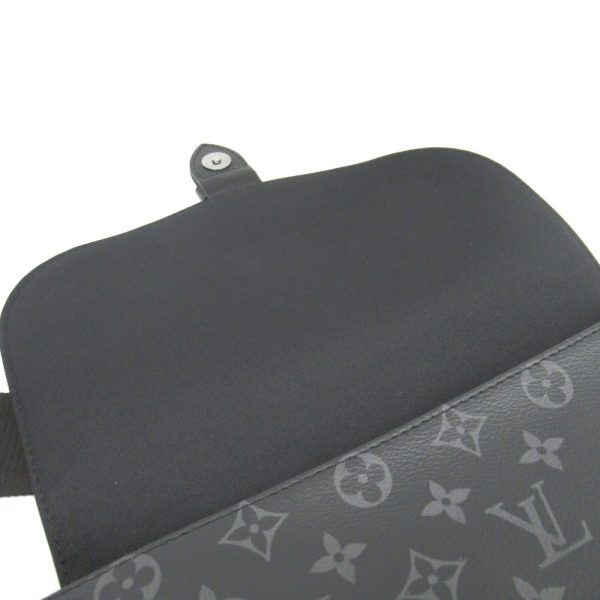 kr63701 9 Louis Vuitton Saumur Messenger Shoulder Bag Black