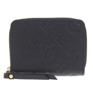 lv1367 1 Louis Vuitton Phoenix PM Monogram Handbag