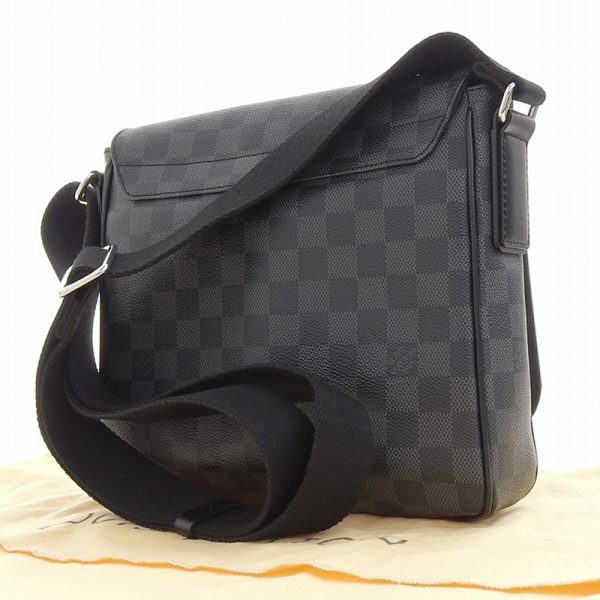 lv1369 2 Louis Vuitton Damier Graphite District Shoulder Bag Messenger Bag