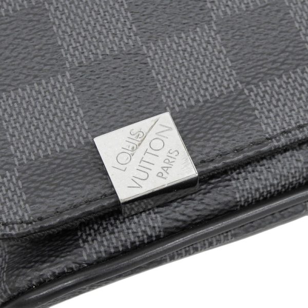 lv1419 4 Louis Vuitton District Crossbody Shoulder Bag Damier Graphite