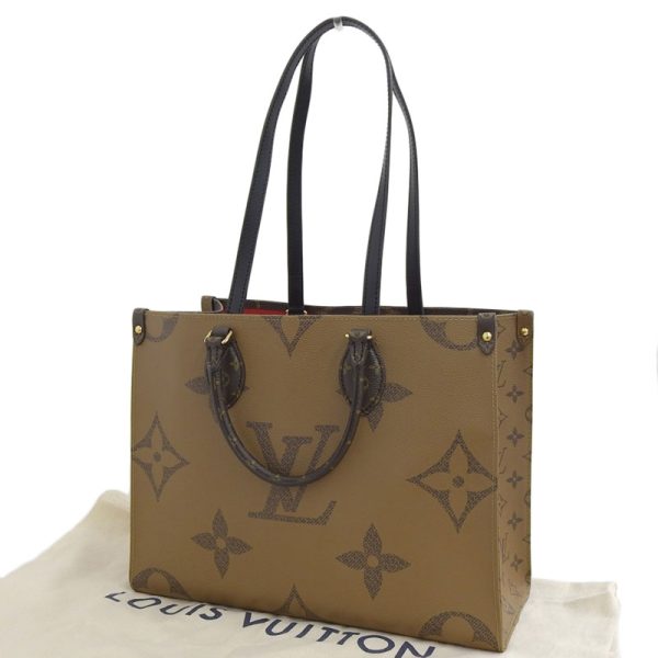 lv1522 2 Louis Vuitton Giant Monogram On The Go Tote Bag