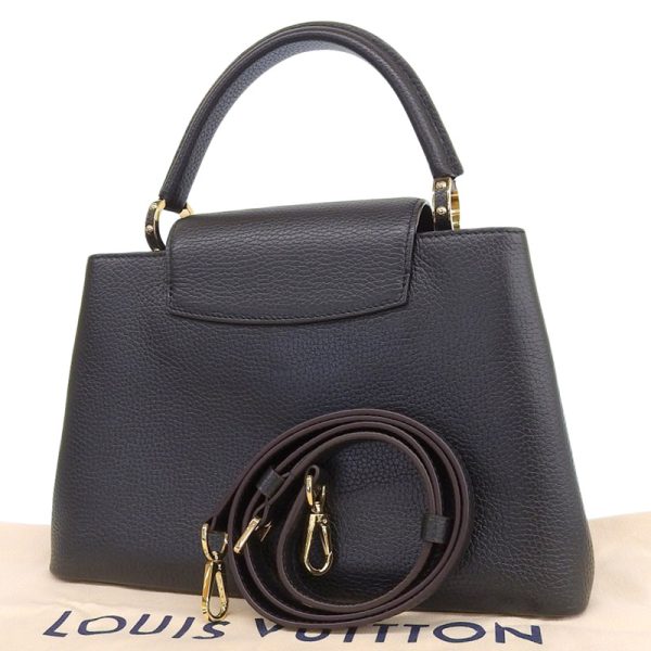 lv1547 2 Louis Vuitton Capucines Taurillon Handbag