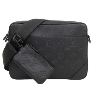 lv1552 1 Louis Vuitton Boîte Chapeau Souple PM Monogram Shoulder Bag Brown