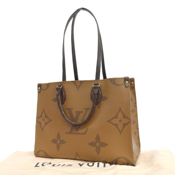 lv1577 2 Louis Vuitton Giant Monogram Tote Bag