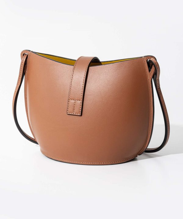 lwe0000001058 2 Loewe Leather Bucket Bag Tan