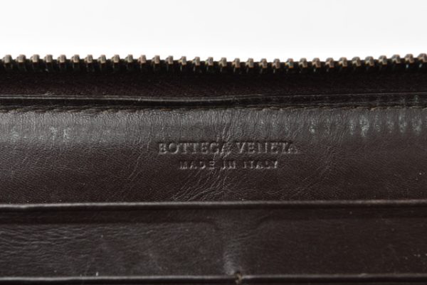 m2201 21 bv 7 Bottega Veneta Long Wallet Leather Wallet Dark Brown