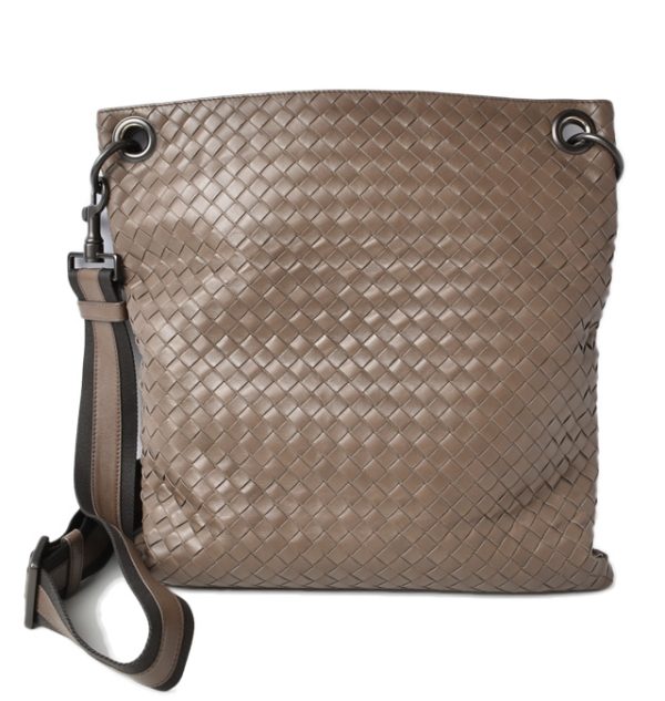 m2204 05 bv 1 Bottega Veneta Shoulder Bag Intrecciato Light Brown