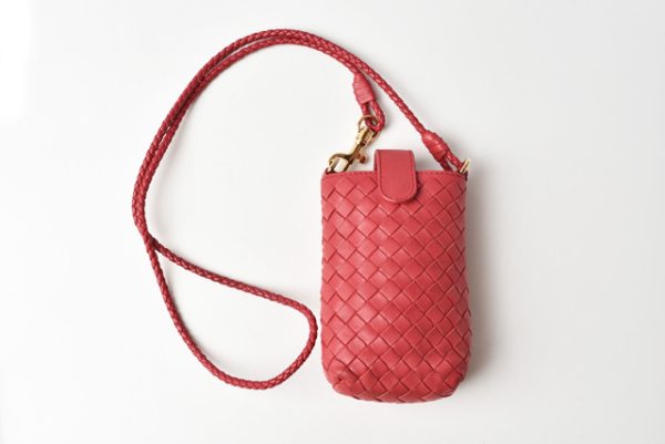 m2204 47 bv 3 Bottega Veneta Intrecciato Nappa Leather Pouch Dark Pink