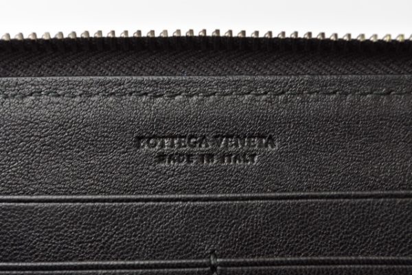 m2210 19 bv 7 Bottega Veneta Wallet Long Wallet Round Zipper Intrecciato Black