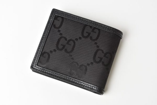 m221216 46 g 3 GUCCI Billfold Off The Grid Leather Black