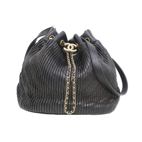 m2404 05 806409mr Chanel Drawstring Chain Shoulder Bag Black