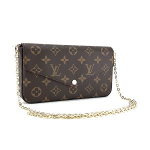 m61276 01 Louis Vuitton District Pm Shoulder Bag Leather