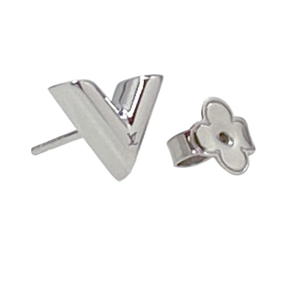 m63208 03 Louis Vuitton Essential V Stud Earrings Silver