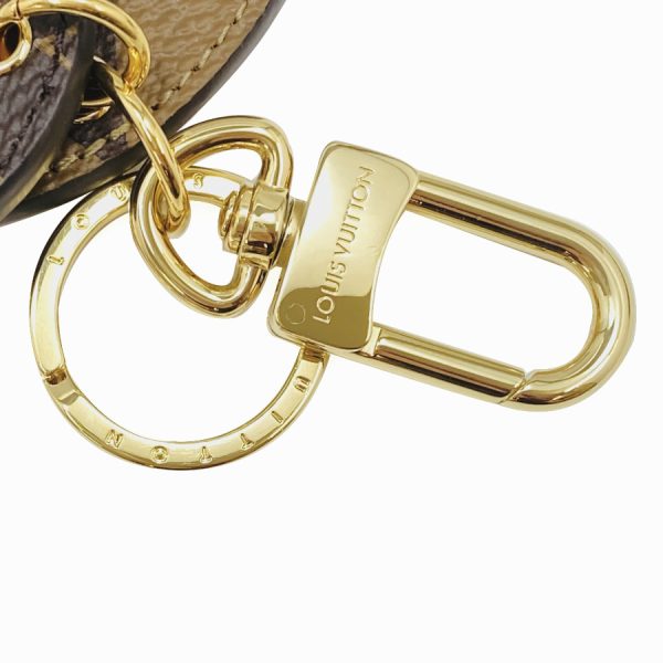 m69317 05 Louis Vuitton Porte Cle Illustre Monogram Giant Reverse Leather Key Ring Gold