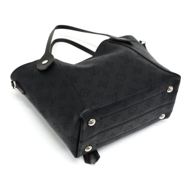 man07001 3 Louis Vuitton Hina PM Handbag Noir Black