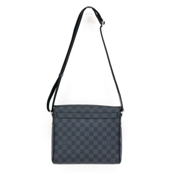 map20006 2 Louis Vuitton District PM Shoulder Bag Black Gray