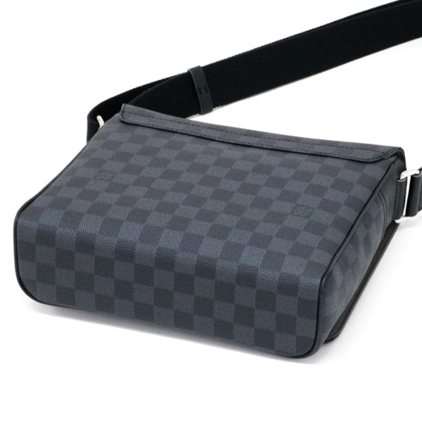 map20006 3 Louis Vuitton District PM Shoulder Bag Black Gray