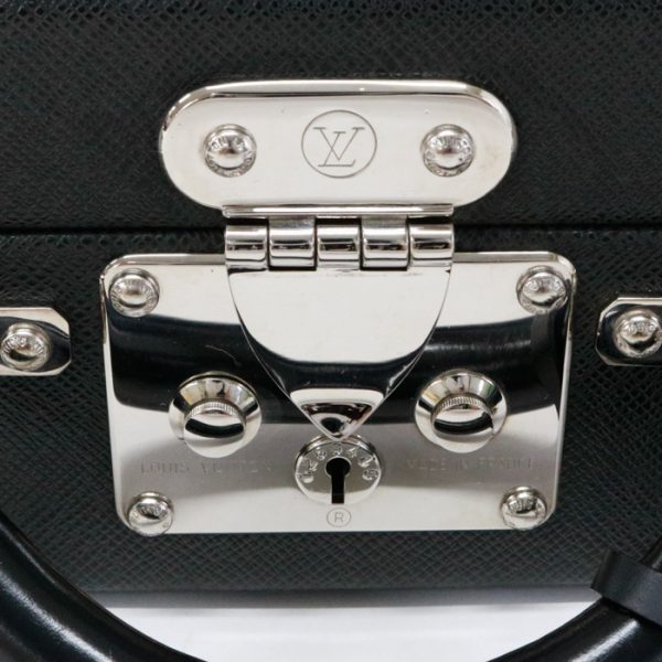 mar15007 7 Louis Vuitton President Taiga Business Bag Black