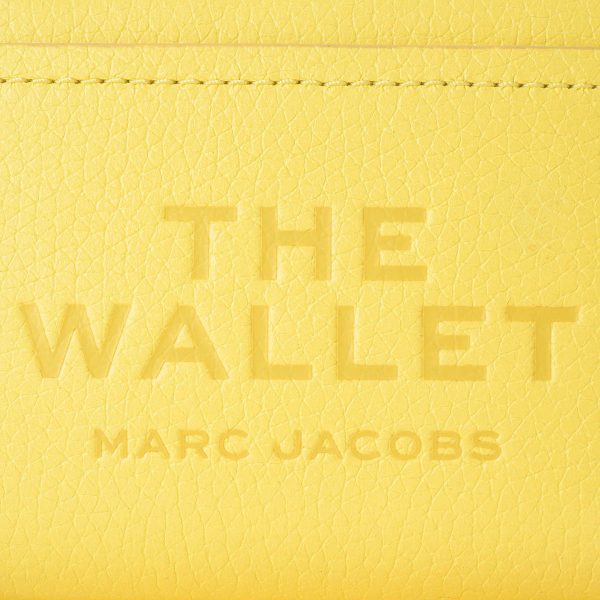 mc2r3smp044s10740 8 MARC JACOBS Bifold Wallet The Leather Leather Yellow