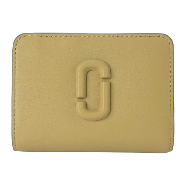 mc2s4smp007s02333 1 MARC JACOBS Bifold Wallet The Leather Covered J Mark Leather Beige