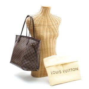 p202011320 9 Louis Vuitton Saleya PM Tote Bag Damier