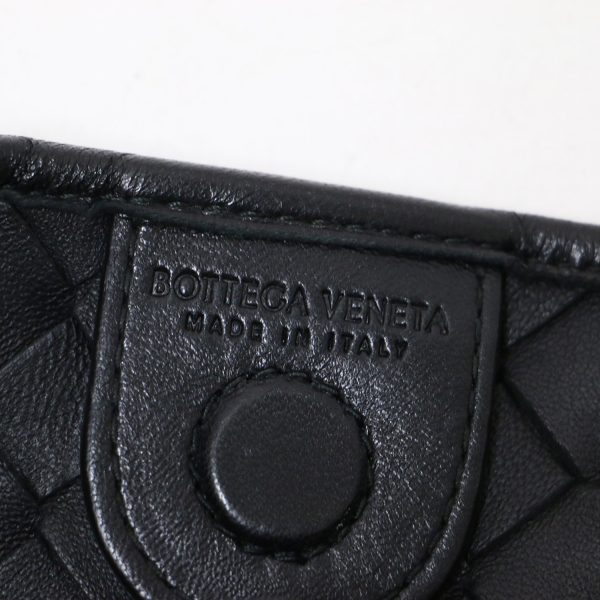 pr14052079 6 Bottega Veneta Intrecciato Leather Handbag Black