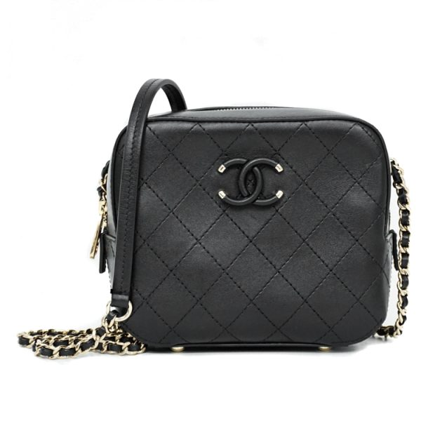 sw23 0167 01 Chanel Matelasse Small Chain Shoulder Bag Black