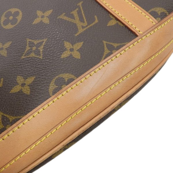 tk22b1219006 7 Louis Vuitton GM Bucket shaped tote handbag